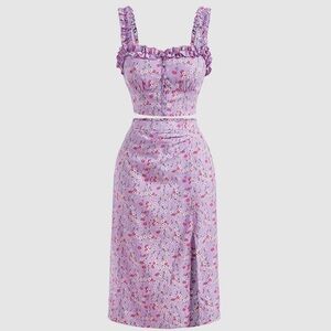 SHEIN MOD Ditsy Floral Frill Trim Cami Top & Split Thigh
Skirt set